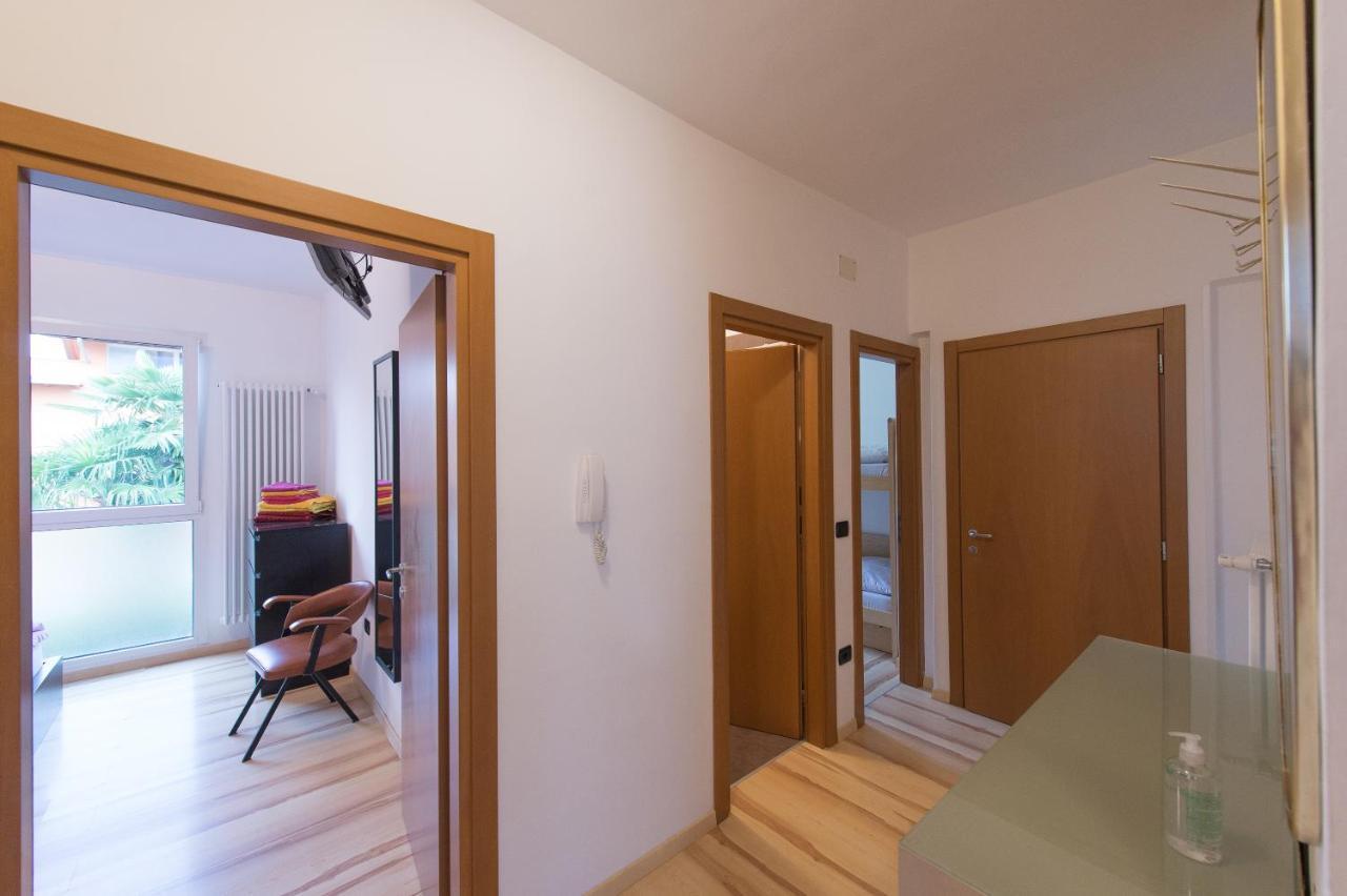 Appartement Lago Blu Riva del Garda Eksteriør billede